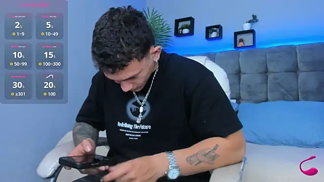 Thomas moon online show from 03-07-26, 02:03