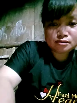 Snapshot of Tdtd57 chatting on 04-04-26, 10:35 Tdtd57 online show from 04-04-26, 10:35