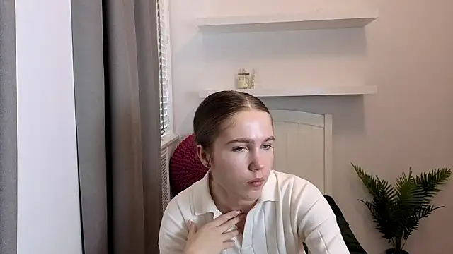 Snapshot of Spicy_Lexi chatting on 03-21-26, 10:42 Spicy Lexi online show from 03-21-26, 10:42