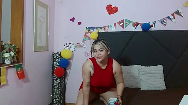 Snapshot of pamela_echeverria chatting on 07-09-26, 11:14 pamela echeverria online show from 07-09-26, 11:14