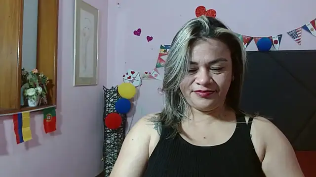 Snapshot of pamela_echeverria chatting on 07-16-26, 11:27 pamela echeverria online show from 07-16-26, 11:27