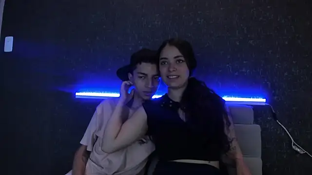 NickandAbby  online show from 05-25-26, 07:31
