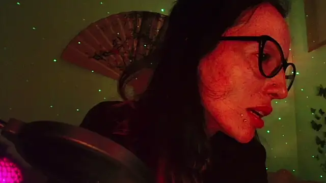 KiotoShine online show from 03-12-26, 05:08