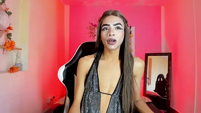 Katy bratz  online show from 05-25-26, 03:01