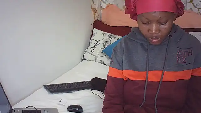 CouplesX96xx online show from 05-06-26, 06:35
