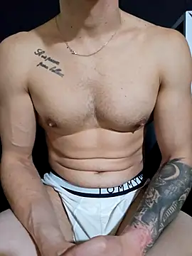 Dany2189 online show from 04-11-26, 06:23