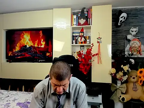 SpartacusDaddy48 online show from 03-03-26, 04:35