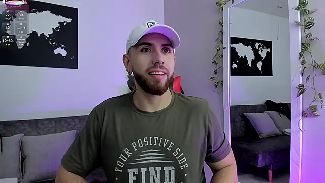 Snapshot of Maximo_Wolff chatting on 11-25-25, 07:36 Maximo Wolff online show from 11-25-25, 07:36