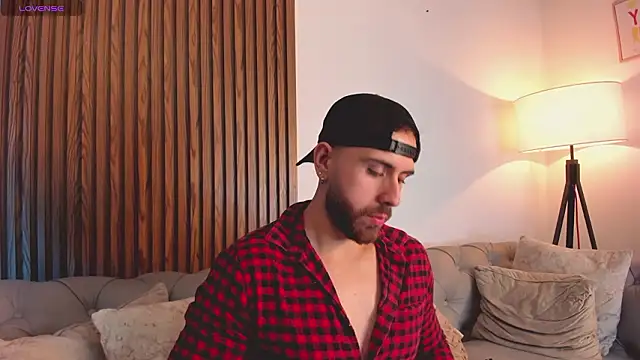 Snapshot of Maximo_Wolff chatting on 03-09-26, 12:14 Maximo Wolff online show from 03-09-26, 12:14