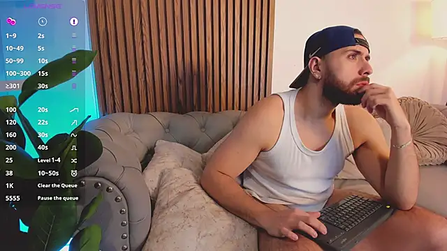 Snapshot of Maximo_Wolff chatting on 03-14-26, 08:03 Maximo Wolff online show from 03-14-26, 08:03