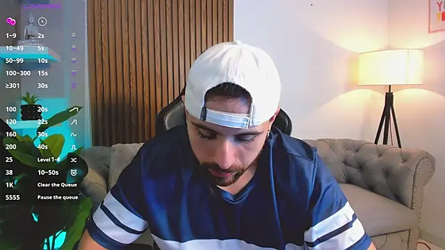 Snapshot of Maximo_Wolff chatting on 04-01-26, 08:06 Maximo Wolff online show from 04-01-26, 08:06