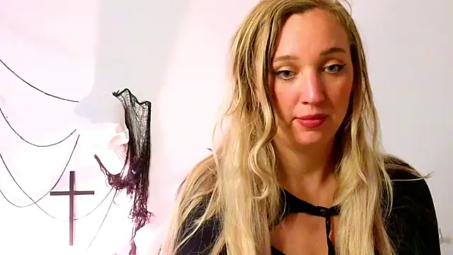 Stellapower online show from 10-26-25, 01:39