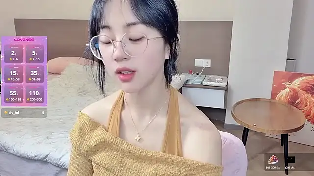 Snapshot of nini_a chatting on 03-17-26, 09:12 nini a online show from 03-17-26, 09:12
