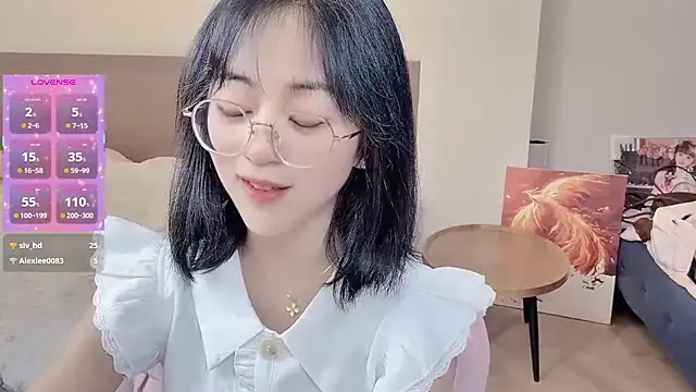 Snapshot of nini_a chatting on 03-21-26, 04:39 nini a online show from 03-21-26, 04:39