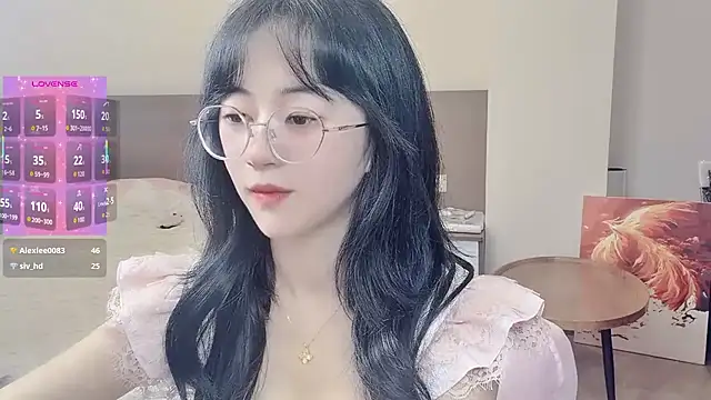 Snapshot of nini_a chatting on 04-11-26, 11:36 nini a online show from 04-11-26, 11:36
