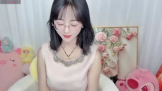 Snapshot of nini_a chatting on 05-30-26, 01:52 nini a online show from 05-30-26, 01:52