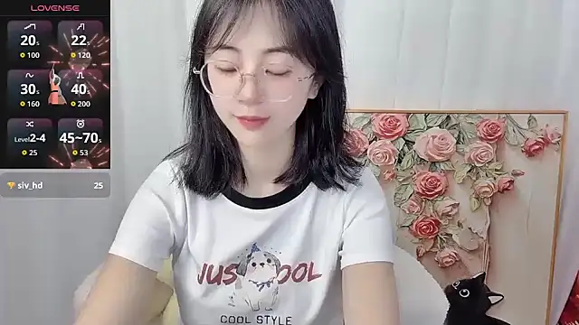 Snapshot of nini_a chatting on 07-07-26, 12:20 nini a online show from 07-07-26, 12:20