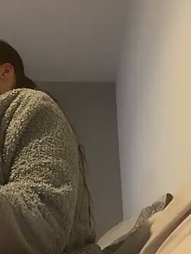 LollyLove  online show from 04-14-26, 08:04