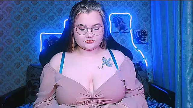 InLoveWithLife26 online show from 03-30-26, 07:48