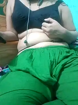 Snapshot of Maria_Mahi chatting on 07-04-26, 04:24 Maria Mahi online show from 07-04-26, 04:24