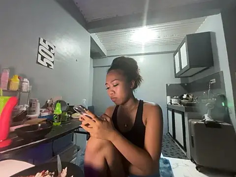 PinayLina18 online show from 05-14-26, 03:35