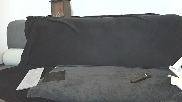 red strawberry08 online show from 02-19-26, 09:55