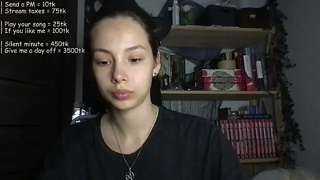 Snapshot of Yuna5343 chatting on 06-06-26, 07:29 Yuna5343 online show from 06-06-26, 07:29