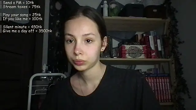 Snapshot of Yuna5343 chatting on 06-15-26, 07:16 Yuna5343 online show from 06-15-26, 07:16