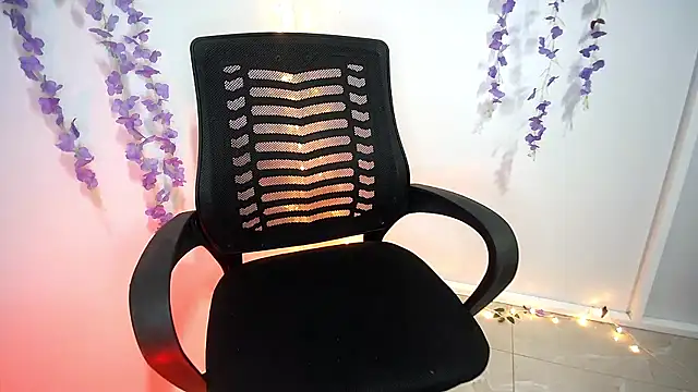 Snapshot of Cute_anjaliii chatting on 01-11-26, 09:36 Cute anjaliii online show from 01-11-26, 09:36