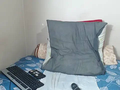  SweetLips  online show from 05-28-26, 11:02