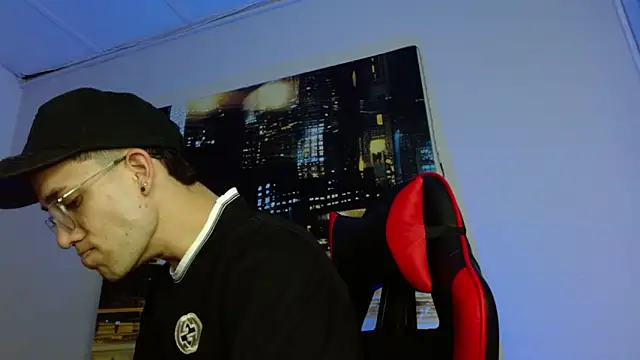 alexgiraldo   online show from 03-19-26, 01:04