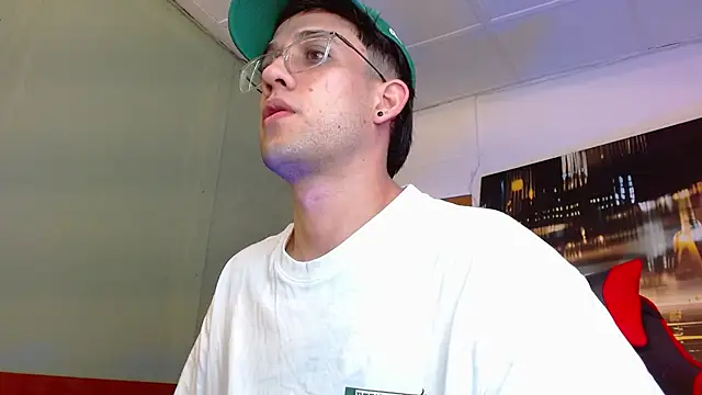 alexgiraldo   online show from 06-20-26, 01:09