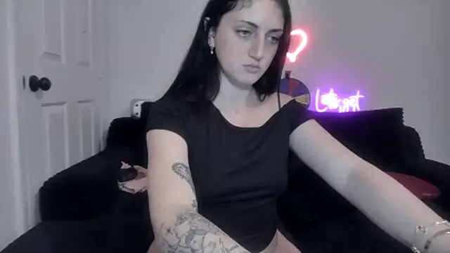 torithequeen online show from 04-01-26, 01:06