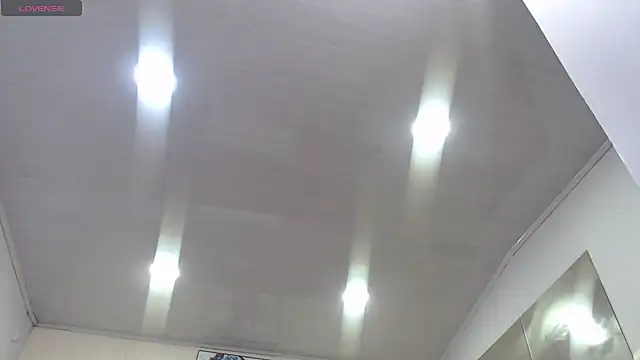 Snapshot of AriannaAdames chatting on 03-21-26, 12:43 AriannaAdames online show from 03-21-26, 12:43