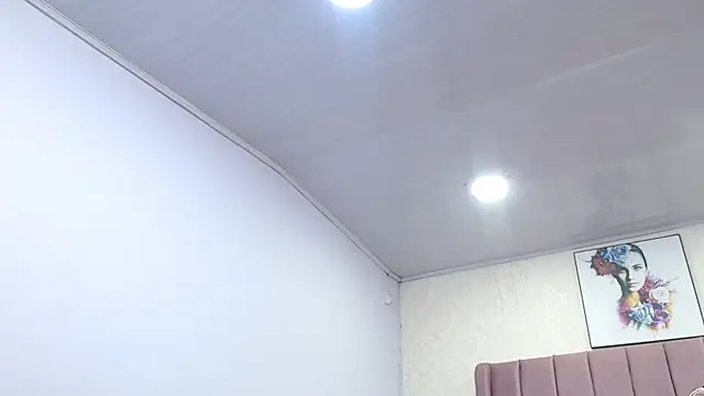 Snapshot of AriannaAdames chatting on 04-04-26, 12:35 AriannaAdames online show from 04-04-26, 12:35