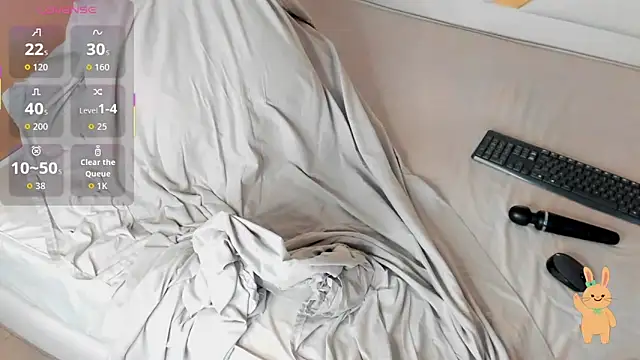 Snapshot of Valentin0_3 chatting on 01-17-26, 07:17 Valentin0 3 online show from 01-17-26, 07:17