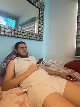 Alexitho25 online show from 05-20-26, 08:37