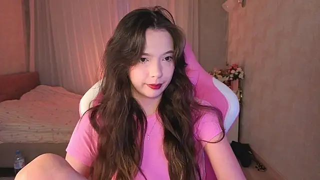 yuna sunshy online show from 04-06-26, 01:36