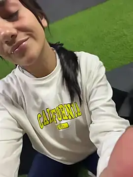 MiaRousexxx  online show from 03-10-26, 04:06