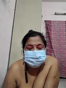 Snapshot of mature_mimi chatting on 03-11-26, 06:25 mature mimi online show from 03-11-26, 06:25