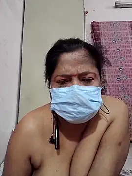 Snapshot of mature_mimi chatting on 04-05-26, 06:05 mature mimi online show from 04-05-26, 06:05