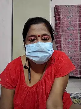 Snapshot of mature_mimi chatting on 04-07-26, 06:41 mature mimi online show from 04-07-26, 06:41