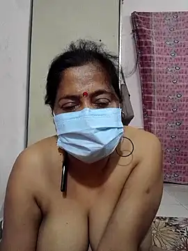 Snapshot of mature_mimi chatting on 04-15-26, 07:58 mature mimi online show from 04-15-26, 07:58