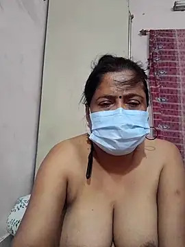 Snapshot of mature_mimi chatting on 04-16-26, 10:16 mature mimi online show from 04-16-26, 10:16