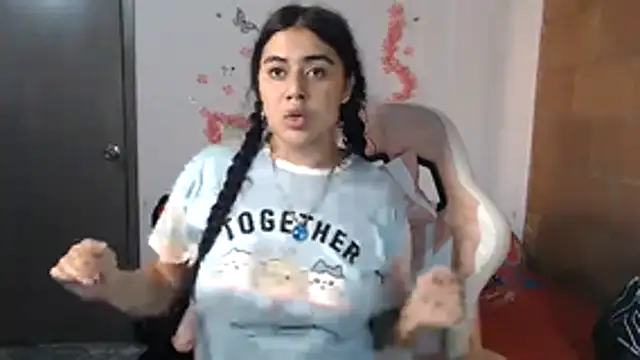 Snapshot of sophiadaza666 chatting on 03-11-26, 07:09 sophiadaza666 online show from 03-11-26, 07:09