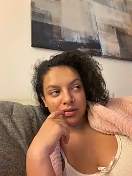 allybluee777 online show from 06-11-26, 02:33