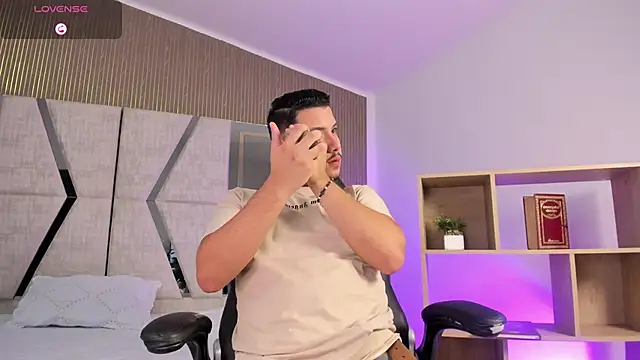 Axel grey  online show from 02-09-26, 12:31