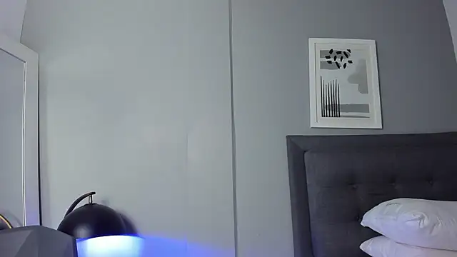 Snapshot of Tylerffoxx chatting on 01-17-26, 09:40 Tylerffoxx online show from 01-17-26, 09:40