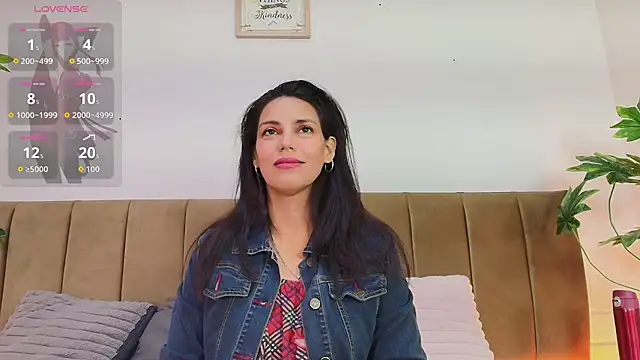 Snapshot of MashaPiink chatting on 07-16-26, 01:06 MashaPiink online show from 07-16-26, 01:06