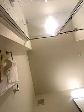 Snapshot of huhgtr chatting on 12-05-25, 04:14 huhgtr online show from 12-05-25, 04:14